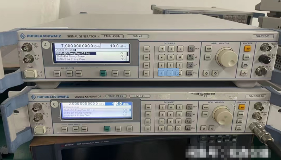 信號(hào)源SMR40 20 4.png